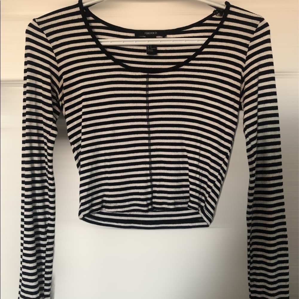 FOREVER 21 STRIPED CROP TOP